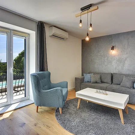 Apartment 200 Meter Zum Mit Salzwasserpool, Grill, Sonnenterrasse *